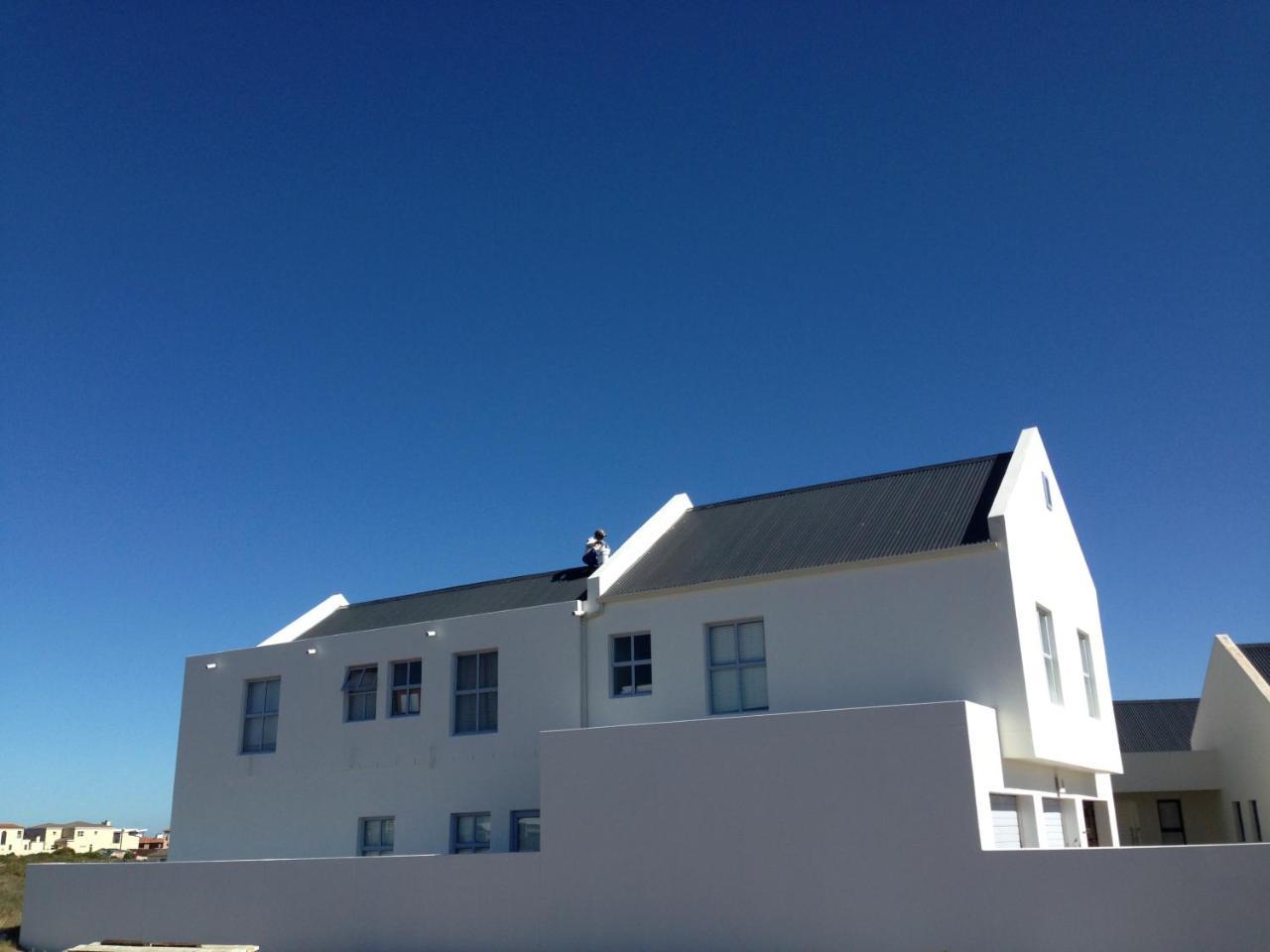 Perfect 10 - 10 To 13 Sleeper Luxury Holiday Home Breakage Deposit Of R2500 Per Weekend Lease Langebaan Eksteriør billede
