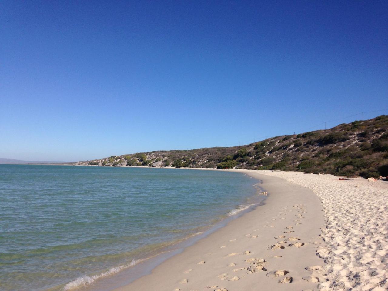 Perfect 10 - 10 To 13 Sleeper Luxury Holiday Home Breakage Deposit Of R2500 Per Weekend Lease Langebaan Eksteriør billede